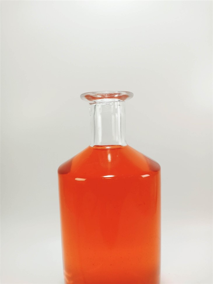 750ml Whisky Bottle With Cork High Flint Glass Vodka Bottles Manufacturers